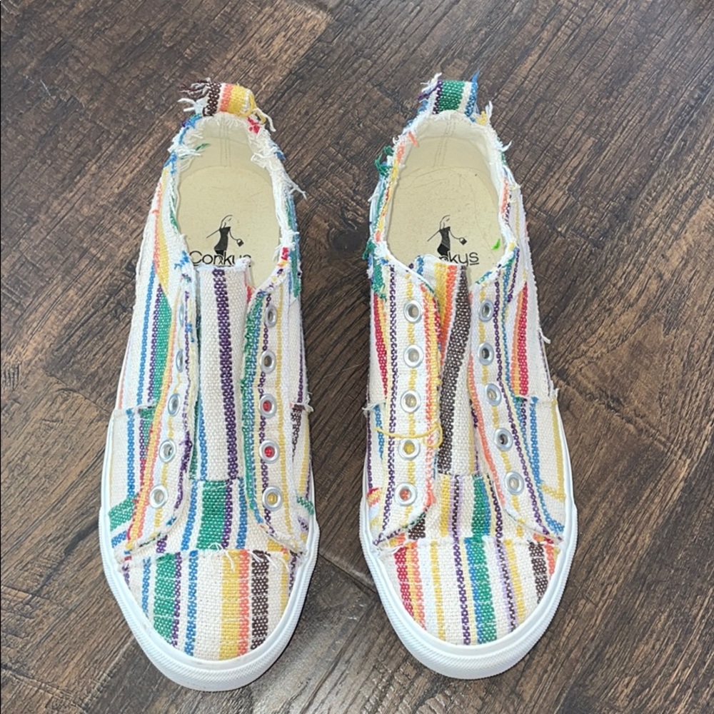 Corkys shoes size 6